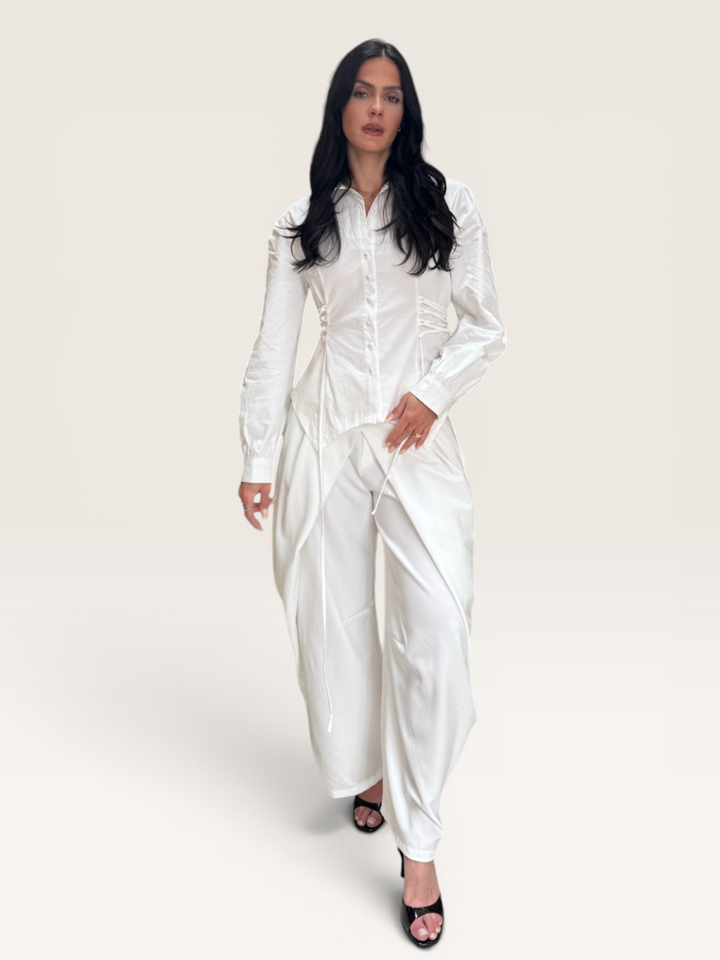 Chemise à lacets