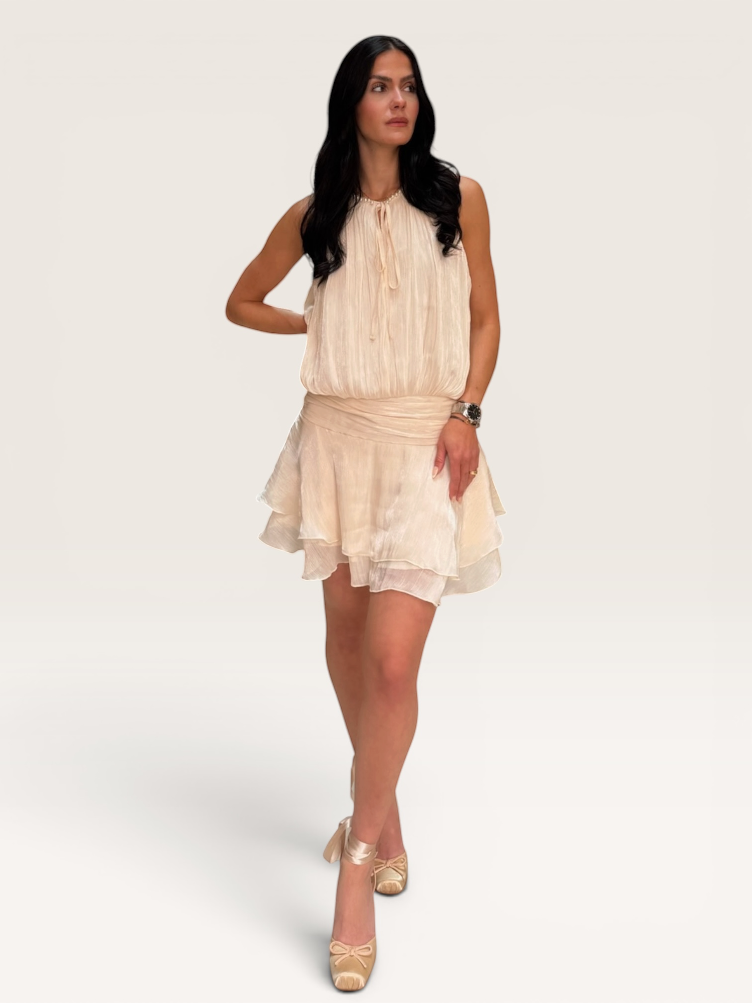 Robe volants beige