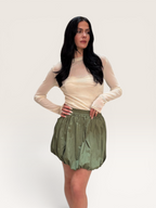 Top transparent paillettes