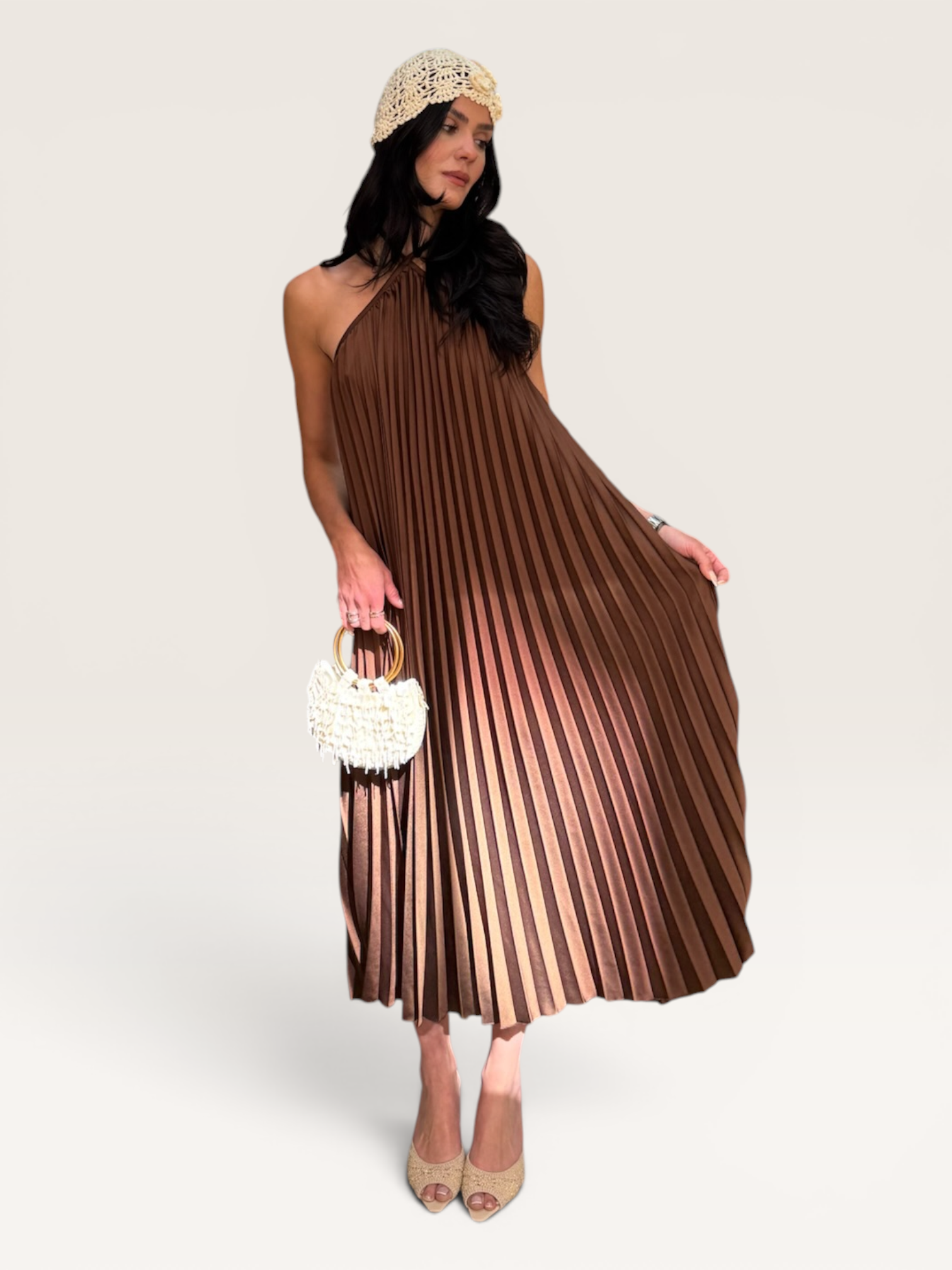 Robe plissée marron