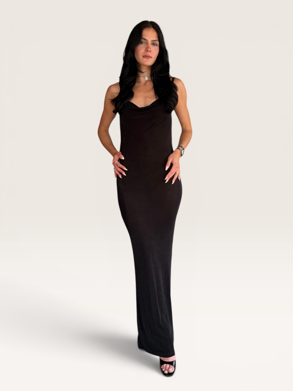 Robe dos nu